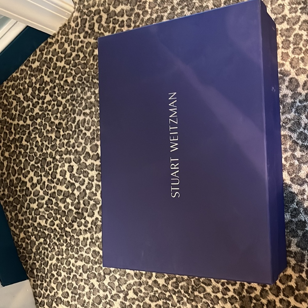 Stuart Weitzman Lowland Boots. Grey. 6 - image 4